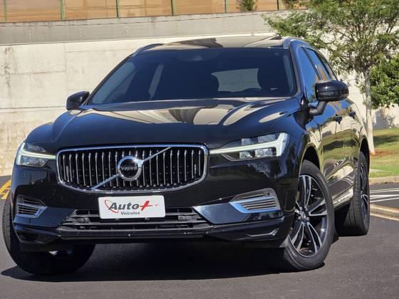 VOLVO XC60 2.0 T8 HYBRID MOMENTUM AWD GEARTRONIC VOLVO XC60 2.0 T8 HYBRID MOMENTUM AWD GEARTRONIC